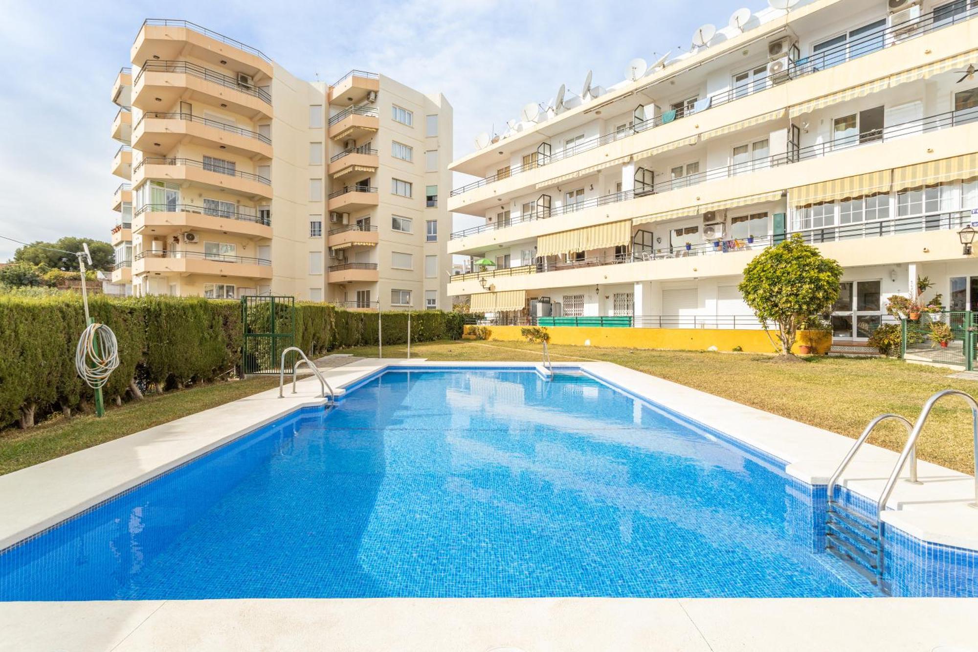 Bright And Spacious 2 Bed Apt Nerja Ngoại thất bức ảnh