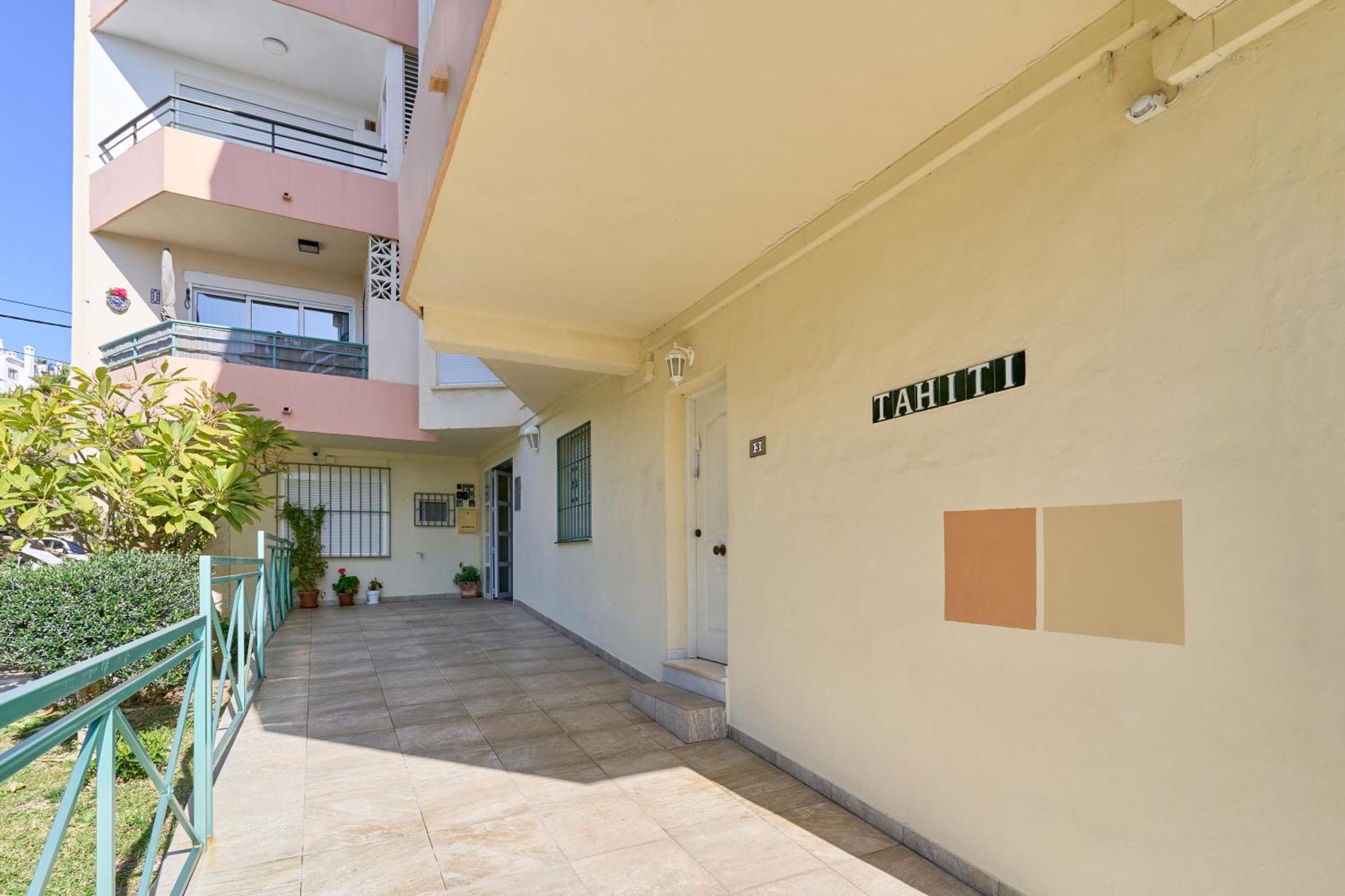 Bright And Spacious 2 Bed Apt Nerja Ngoại thất bức ảnh