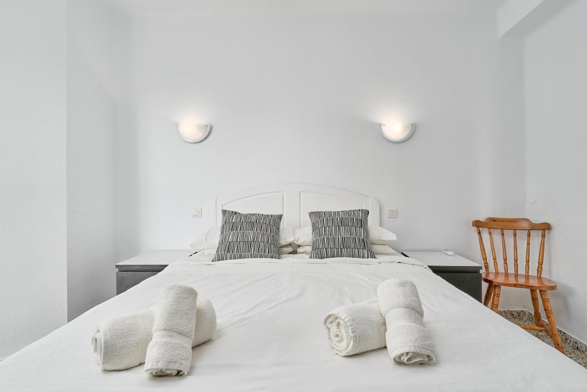 Bright And Spacious 2 Bed Apt Nerja Ngoại thất bức ảnh