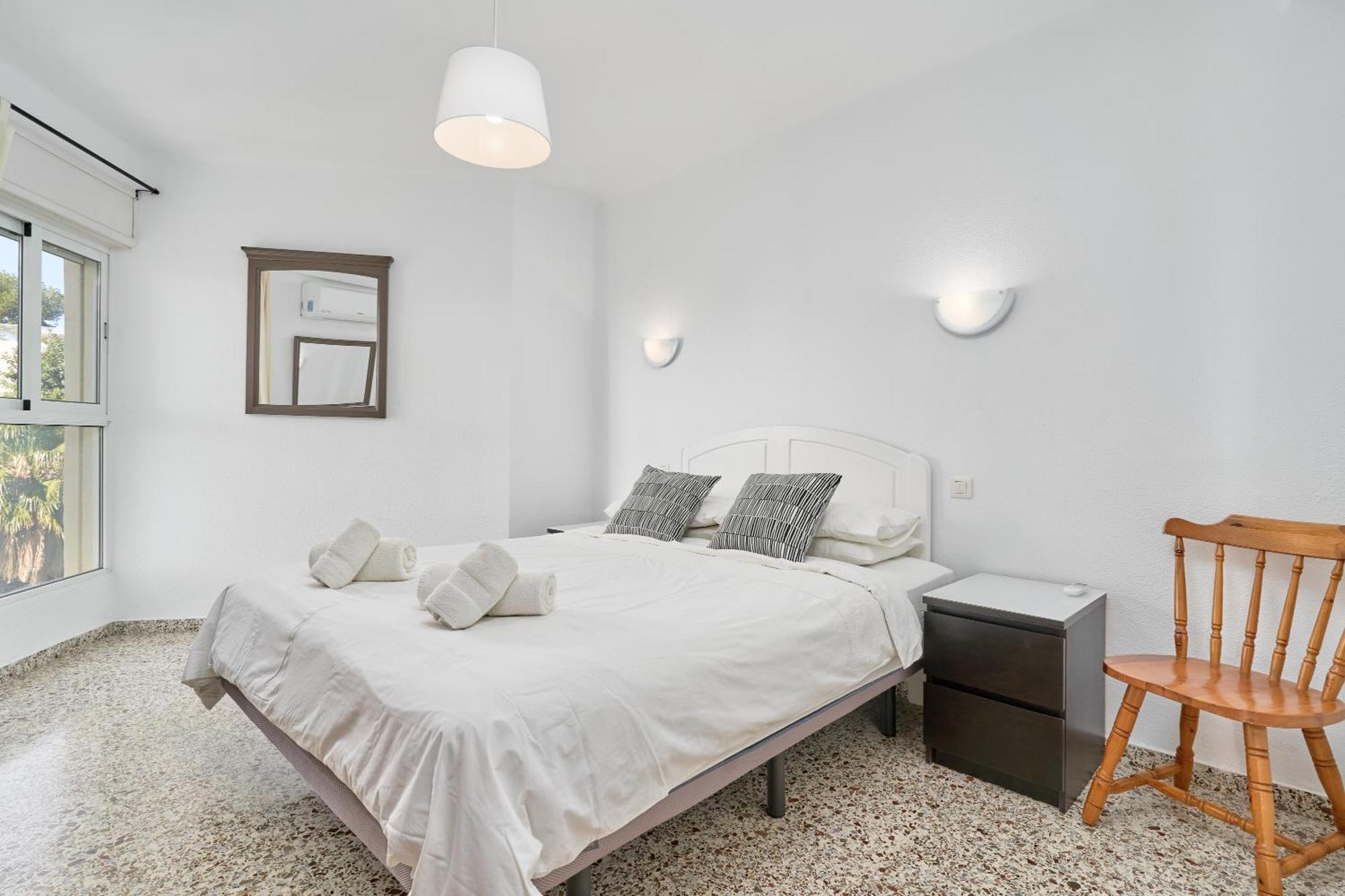 Bright And Spacious 2 Bed Apt Nerja Ngoại thất bức ảnh
